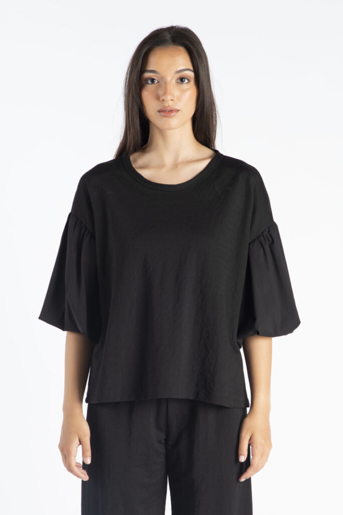 MAGLIA CON MANICHE A PALLONCINO