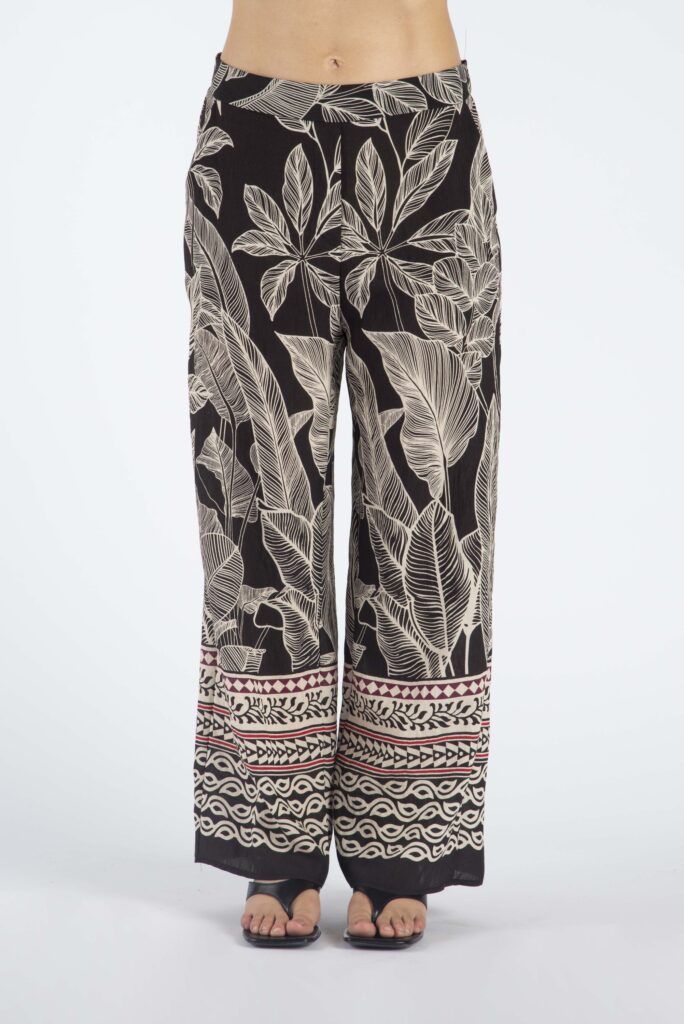 PANTALONE STAMPATO CON ELASTICO DIETRO